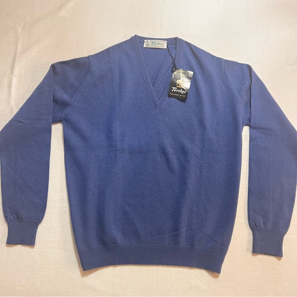 Vintage Hawick Scotland Teribus Fine Wool V Neck Sweater M (38) New w tag. Blue - Picture 2 of 9